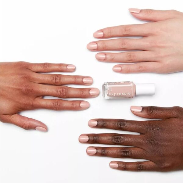 Essie Expressie 0 Crop Top And Roll 10ml