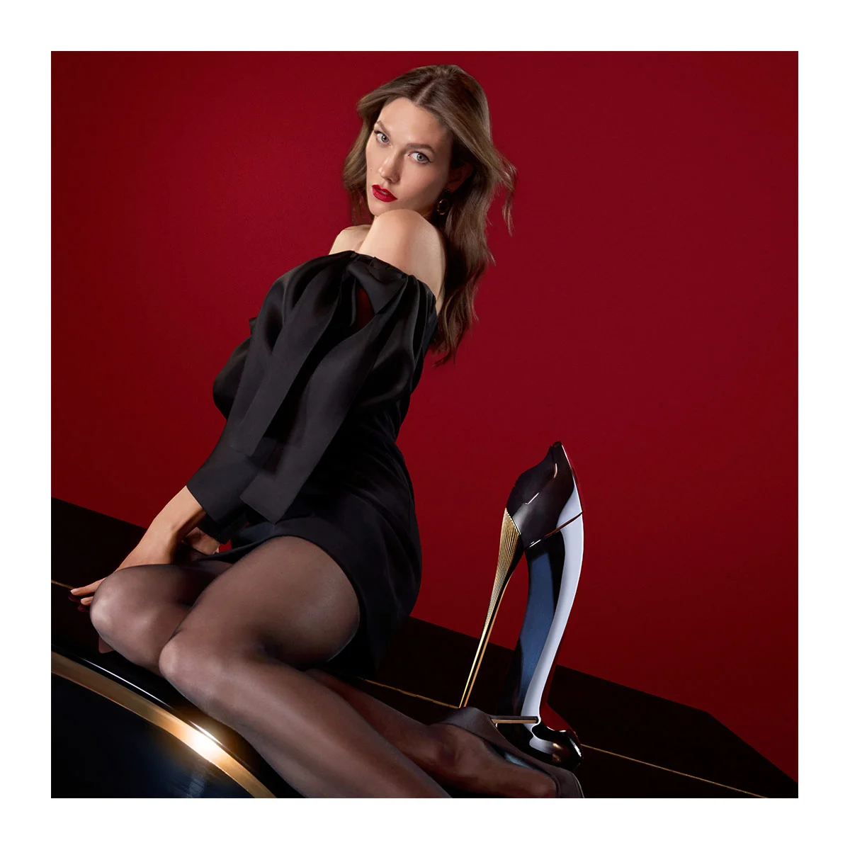 Carolina Herrera Set Good Girl Eau de Parfum & Body Lotion Gift Set - Image 5